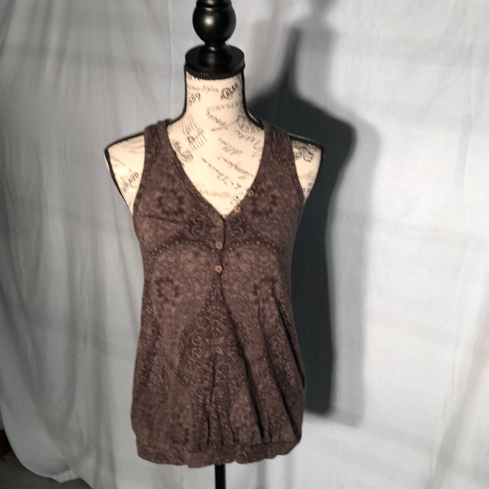 Sonoma Razorback top